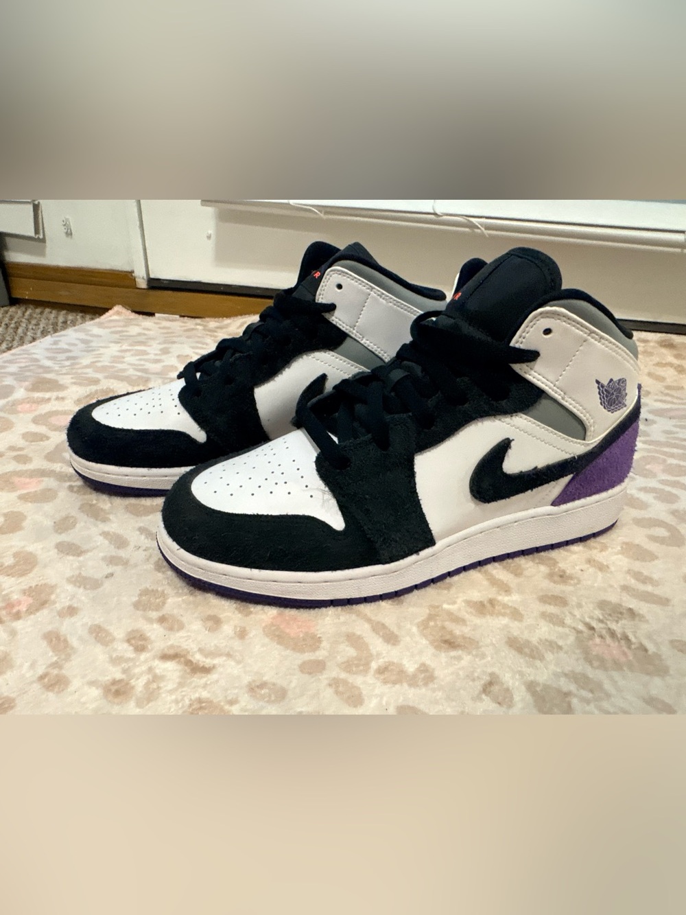 Jordan Kids High-Top Sneakers — White, Black & Purple - Picture 2 of 4